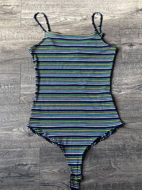 IRIS adjustable straps